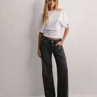 - Camiseta de manga ancha