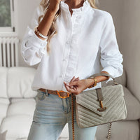 - Blusa Refinada con Volantes