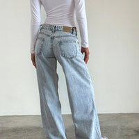 - Jeans de tiro bajo