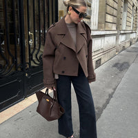 - Abrigo de lana cinturón