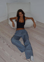 - Camiseta sin mangas