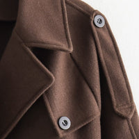 - Abrigo de lana cinturón