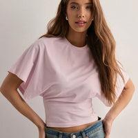 - Camiseta de manga ancha