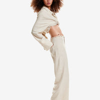 - Pantalones de lino