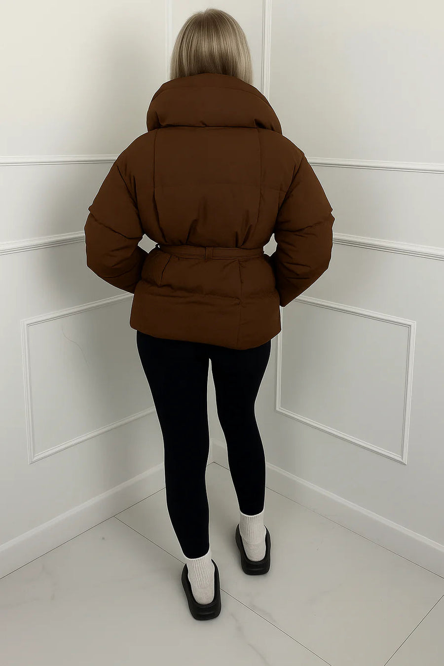 - Abrigo Acogedor y Chic