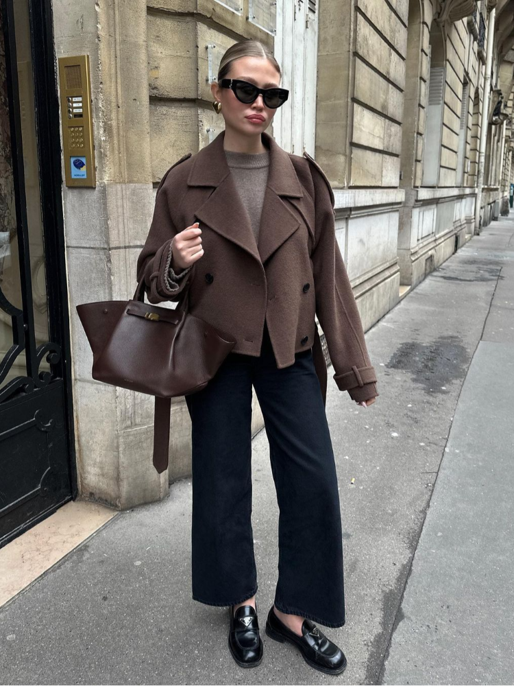 - Abrigo de lana cinturón