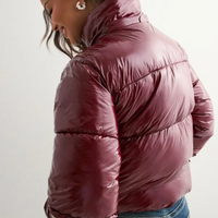 - Abrigo de plumas brillo