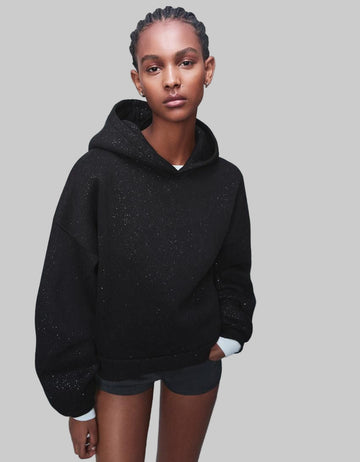 - Sudadera con capucha de purpurina