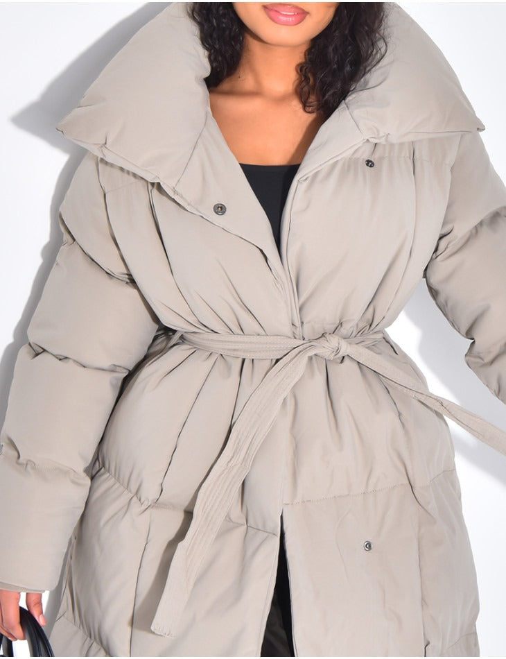 - Abrigo largo acolchado