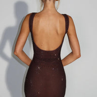 - Vestido de noche brillante