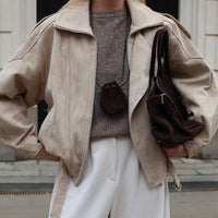 - Chaqueta de Ante con Cinturón